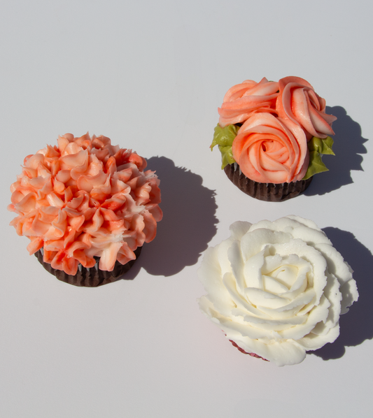 Cours de décoration de cupcakes floraux